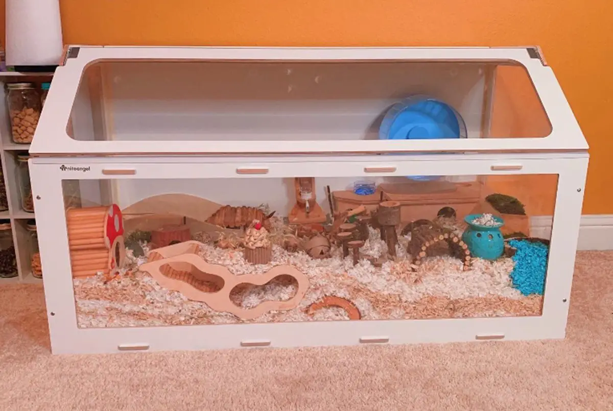 Top 7 Best Aquarium Hamster Cages