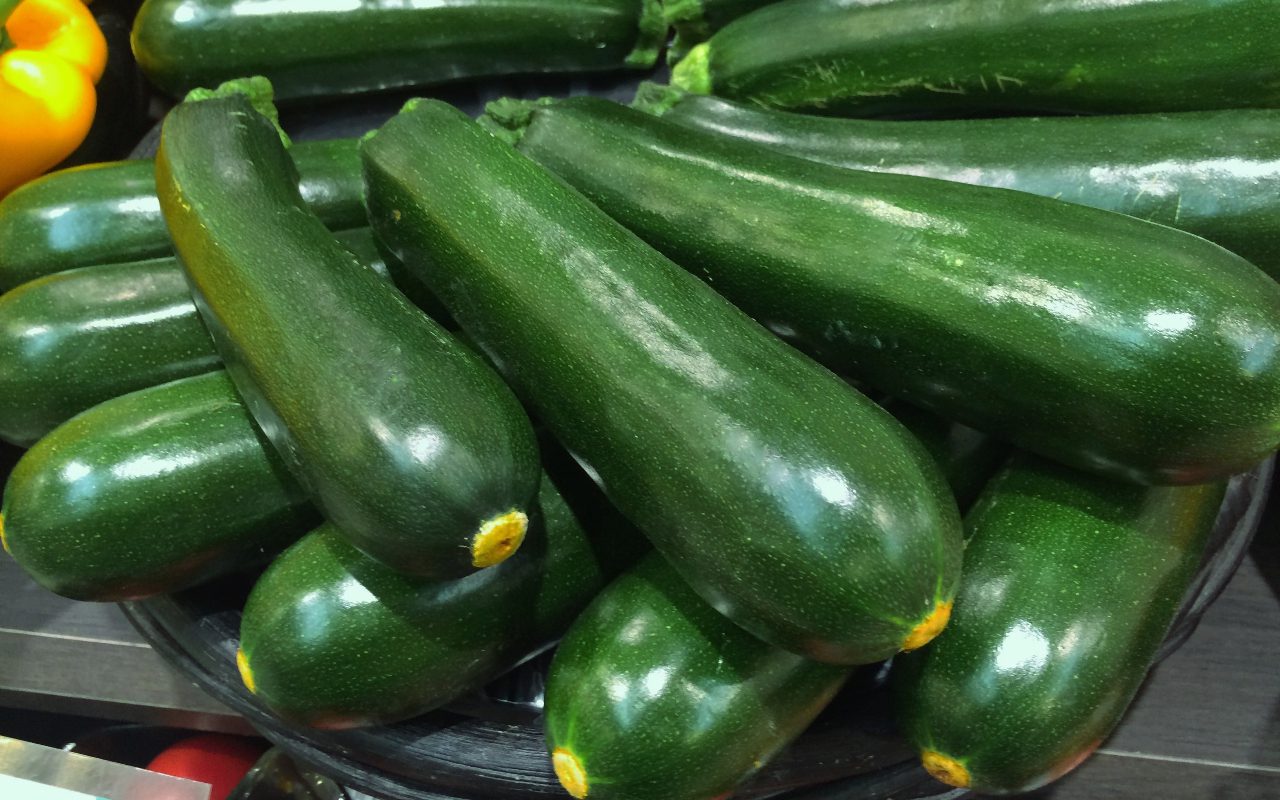 Can Dogs Eat Zucchini? The Green Treat Your Dog Will Love!